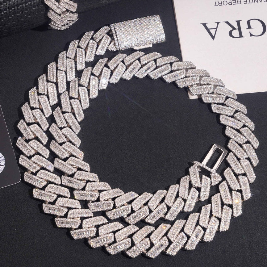 18 mm Cuban Link Chain - 925 Sterling Silver with Iced Out Moissanite Diamonds