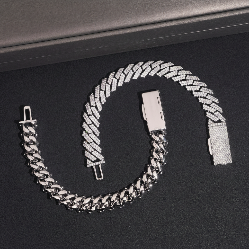 Image matching main_image_6 without logo